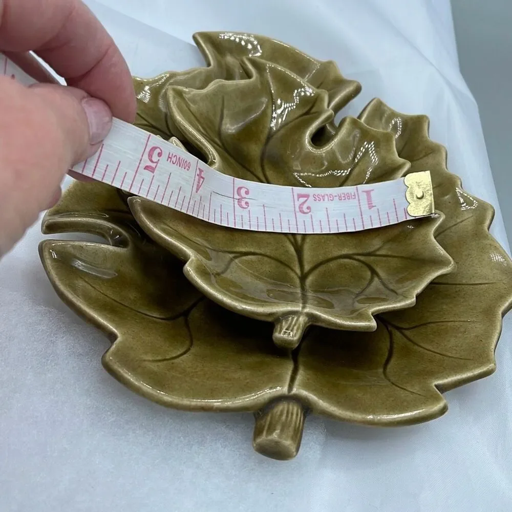 Set of two Avocado green nesting leaf dishes from 1967.